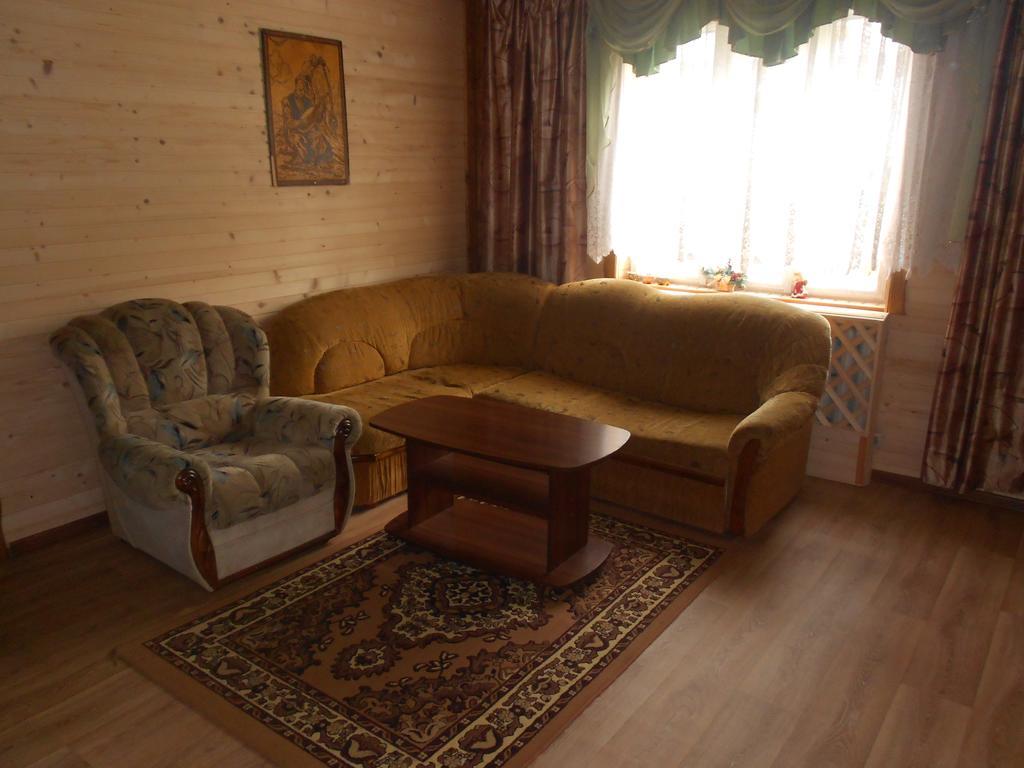 Sadyba Karpatskyi Vedmid Kosiv Exteriör bild